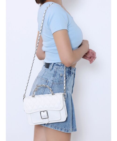 EATME（イートミー）の「キルティングフラップショルダーバッグ（ショルダーバッグ・レディース・オフホワイト/ブラック・FREE）」の3枚目の写真