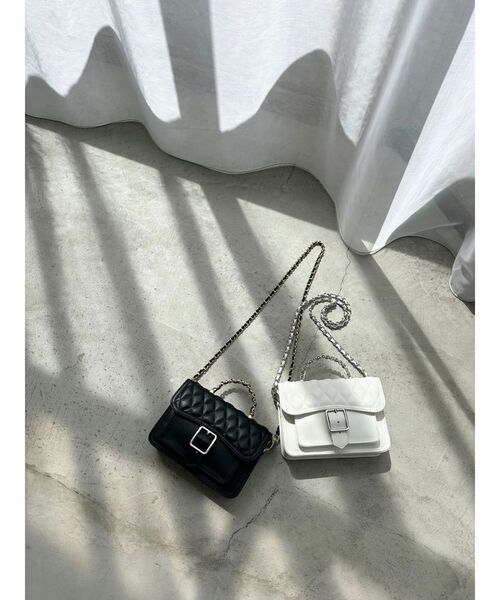 EATME（イートミー）の「キルティングフラップショルダーバッグ（ショルダーバッグ・レディース・オフホワイト/ブラック・FREE）」の6枚目の写真