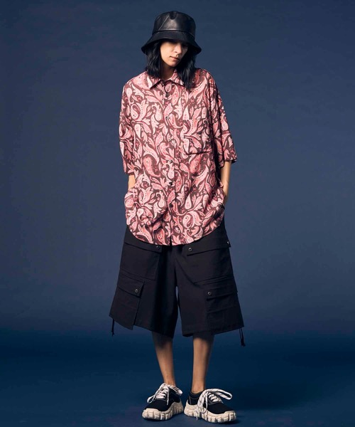 MAISON SPECIAL（メゾンスペシャル）の「《UNISEX》Impregnation Wool Mix Stretch Prime-Wide Cargo Shorts/含浸加工ウールミックスストレッチプライムワイドカーゴショーツ【MAISON SPECIAL/メゾンスペシャル】（カーゴパンツ・メンズ・ブルー/チャコールグレー/グレイッシュベージュ/ブラック・2/0/1）」の11枚目の写真