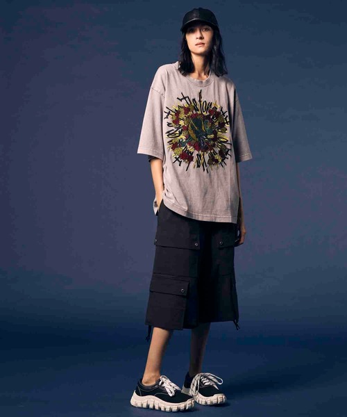 MAISON SPECIAL（メゾンスペシャル）の「《UNISEX》Impregnation Wool Mix Stretch Prime-Wide Cargo Shorts/含浸加工ウールミックスストレッチプライムワイドカーゴショーツ【MAISON SPECIAL/メゾンスペシャル】（カーゴパンツ・メンズ・ブルー/チャコールグレー/グレイッシュベージュ/ブラック・2/0/1）」の9枚目の写真