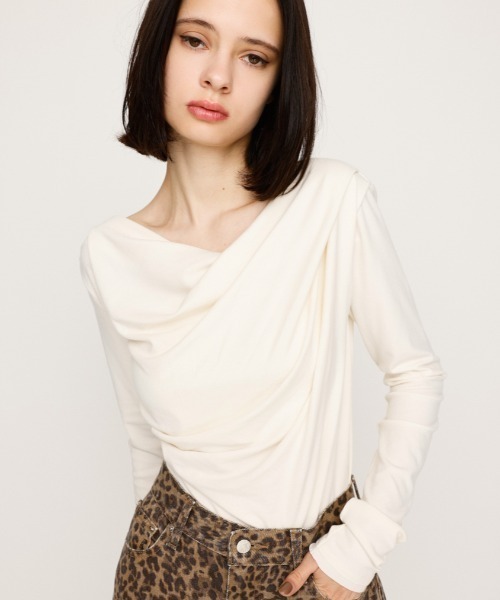 Rirandture オフショルダー ピーコットスリーブ トップス Rirandture オフショルダー ピーコットスリーブ トップス