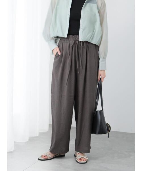 Te chichi TERRASSE（テチチテラス）の「リネン混イージーパンツ（その他パンツ・レディース・ベージュ/ブラック/チャコールグレー・F）」の2枚目の写真