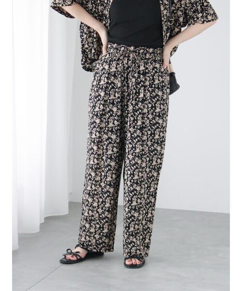 Te chichi TERRASSE（テチチテラス）の「リネン混イージーパンツ（その他パンツ・レディース・ベージュ/ブラック/チャコールグレー・F）」の6枚目の写真