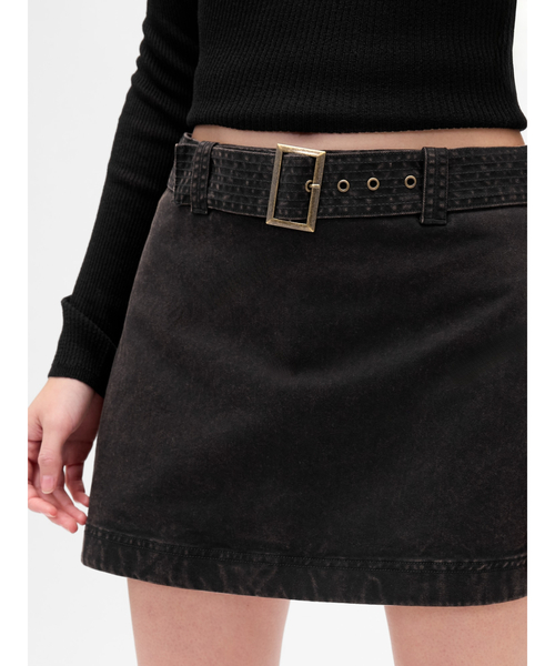 GAP（ギャップ）の「ベルト ミニスカート・スコート（スカート・レディース・ブラック/ベージュ・XS/S/M/L/XXS）」の10枚目の写真