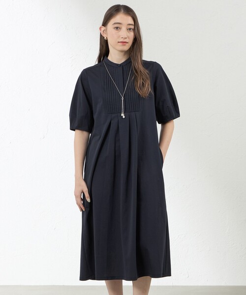 amaca（アマカ）の「【Blousey】 ブラウジーワンピ―ス（ワンピース・レディース・イエロー系その他3/ダークネイビー・38/40）」の2枚目の写真
