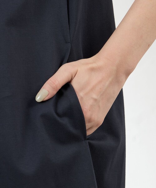 amaca（アマカ）の「【Blousey】 ブラウジーワンピ―ス（ワンピース・レディース・イエロー系その他3/ダークネイビー・38/40）」の9枚目の写真