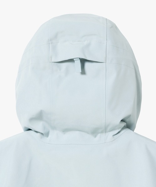 AIGLE（エーグル）の「GORE-TEX ゴアテックス 防水 透湿 防風 2レイヤーロングジャケット RP（マウンテンパーカー・レディース・ライトグレー/ライトブルー/ブラック・38/36/40）」の12枚目の写真