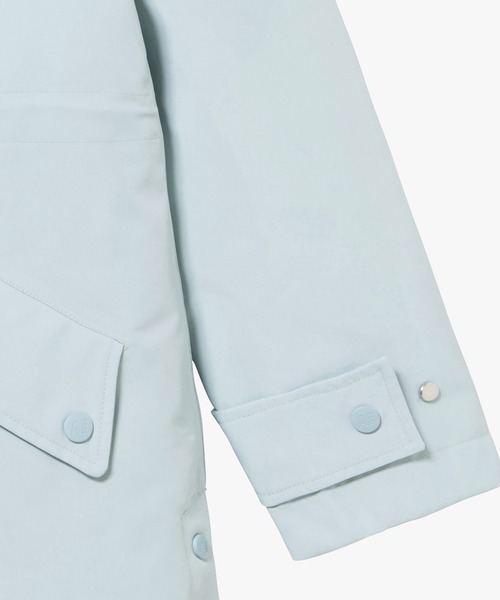 AIGLE（エーグル）の「GORE-TEX ゴアテックス 防水 透湿 防風 2レイヤーロングジャケット RP（マウンテンパーカー・レディース・ライトグレー/ライトブルー/ブラック・38/36/40）」の9枚目の写真