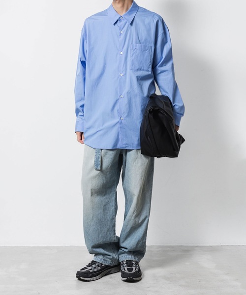 ATTACHMENT(アタッチメント)の「【 直営店・ZOZOTOWN限定 】11OZ デニム ベルテッド ワイドテーパードトラウザーズ / 11OZ DENIM BELTED WIDE TAPERD TROUSERS(デニムパンツ・メンズ・ブラック/ライトインディゴブルー・1/3/2)」の9枚目の写真