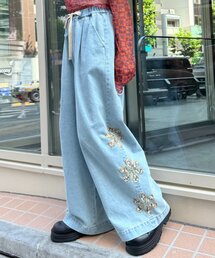 デニムパンツ（ブルー・ネイビー/青色系・花柄・ボタニカル柄