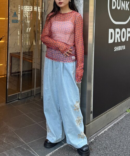 HELLO.SANFRANCISCO（ハローサンフランシスコ）の「【HELLO.SANFRANCISCO/ハローサンフランシスコ】レースフラワーカットワイドデニム（デニムパンツ・レディース・サックスブルー/ブルー・MEDIUM/SMALL）」の16枚目の写真