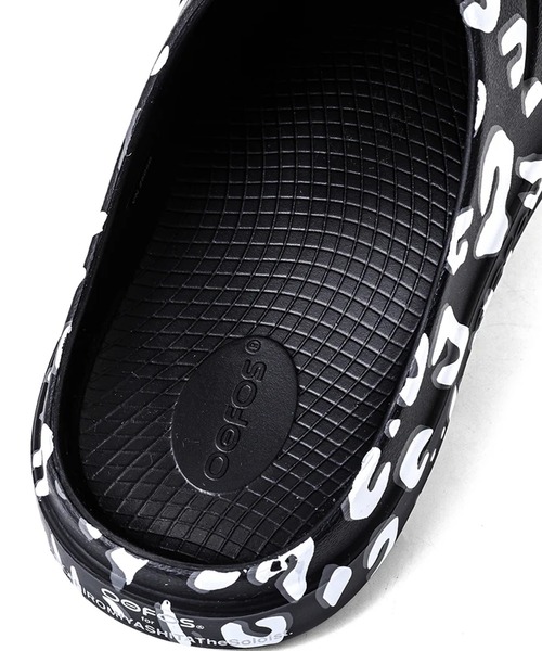 TAKAHIROMIYASHITATheSoloIst.(タカヒロミヤシタザソロイスト)の「TAKAHIROMIYASHITATheSoloIst./タカヒロミヤシタザソロイスト.×OOFOS/ウーフォス OOCLOOG LIMITED UNISEX-SOLOIST BLACK サンダル(サンダル・メンズ・ブラック系/ブラック・US10/US9/US8/US7)」の12枚目の写真