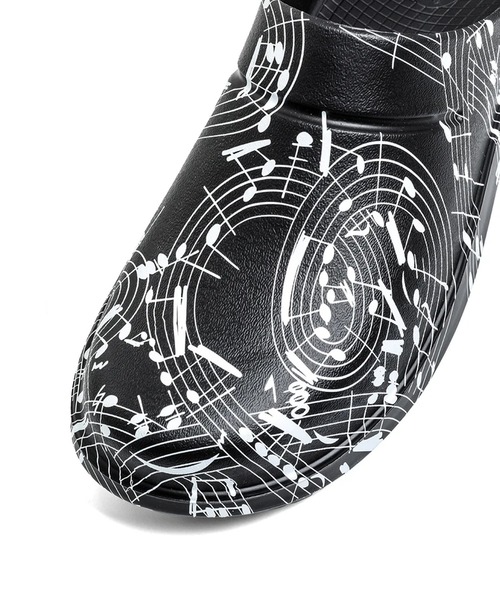 TAKAHIROMIYASHITATheSoloIst.(タカヒロミヤシタザソロイスト)の「TAKAHIROMIYASHITATheSoloIst./タカヒロミヤシタザソロイスト.×OOFOS/ウーフォス OOCLOOG LIMITED UNISEX-SOLOIST BLACK サンダル(サンダル・メンズ・ブラック系/ブラック・US10/US9/US8/US7)」の6枚目の写真