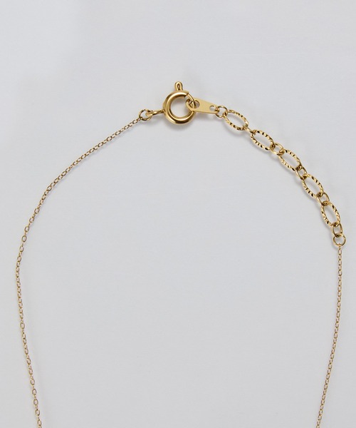 Phoebe(フィービィー)の「【金属アレルギー対応】ワンスパークネックレス/全長:39~42cm/サージカルステンレス(ネックレス・レディース・シルバー/イエローゴールド・FREE)」の6枚目の写真