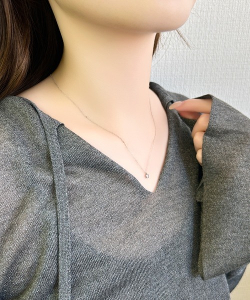 Phoebe(フィービィー)の「【金属アレルギー対応】ワンスパークネックレス/全長:39~42cm/サージカルステンレス(ネックレス・レディース・シルバー/イエローゴールド・FREE)」の7枚目の写真