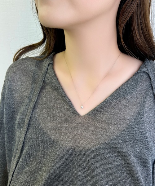 Phoebe(フィービィー)の「【金属アレルギー対応】ワンスパークネックレス/全長:39~42cm/サージカルステンレス(ネックレス・レディース・シルバー/イエローゴールド・FREE)」の8枚目の写真