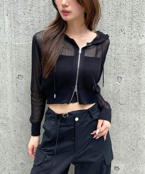 3.3 Field Trip (3.3フィールドトリップ)の「【モニタリング TWICE ジヒョ着用】3.3 Field Trip/メッシュフード付きZIP(パーカー・レディース・ホワイト/ブラック・FREE)」の2枚目の写真