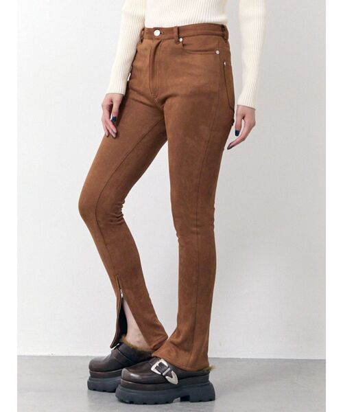 MURUA（ムルーア）の「【セットアップ対応】フェイクスウェードパンツ（その他パンツ・レディース・キャメル・1/2）」の12枚目の写真