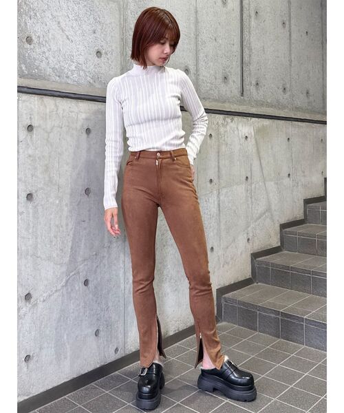 MURUA（ムルーア）の「【セットアップ対応】フェイクスウェードパンツ（その他パンツ・レディース・キャメル・1/2）」の18枚目の写真