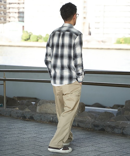 VENCEEXCHANGE(ヴァンスエクスチェンジ)の「オンブレルネルチェックシャツ(シャツ/ブラウス・メンズ・ホワイト/ブラック/ベージュ/ブルー/グリーン/ブラウン/サックスブルー・M/L/LL)」の13枚目の写真