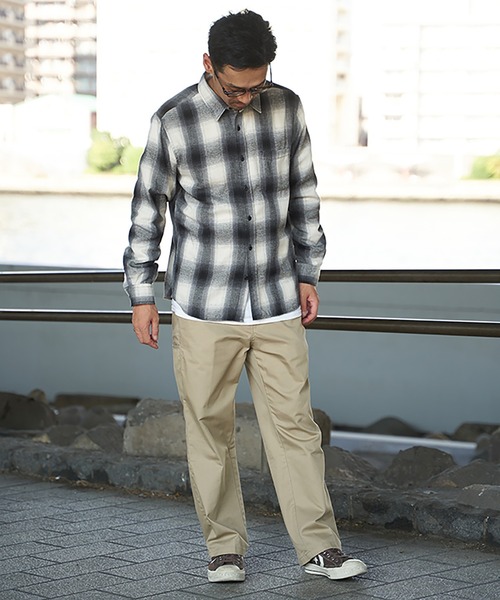 VENCEEXCHANGE(ヴァンスエクスチェンジ)の「オンブレルネルチェックシャツ(シャツ/ブラウス・メンズ・ホワイト/ブラック/ベージュ/ブルー/グリーン/ブラウン/サックスブルー・M/L/LL)」の14枚目の写真