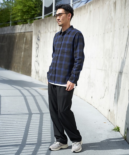 VENCEEXCHANGE(ヴァンスエクスチェンジ)の「オンブレルネルチェックシャツ(シャツ/ブラウス・メンズ・ホワイト/ブラック/ベージュ/ブルー/グリーン/ブラウン/サックスブルー・M/L/LL)」の21枚目の写真