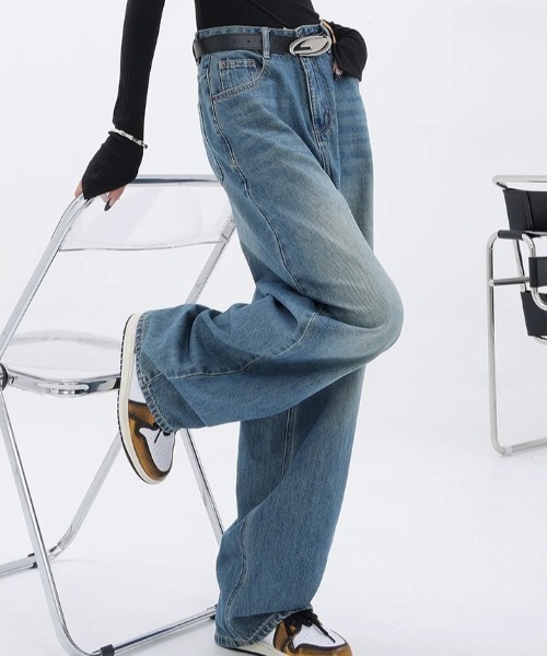 lilful(リルフル)の「パッチワークデザイン シンプルストレートワイドデニムパンツ(デニムパンツ・レディース・ブラック/ブルー・M/L)」の15枚目の写真