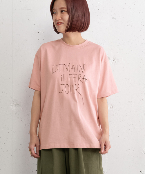 POU DOU DOU(プードゥドゥ)の「ロゴ刺繍Tシャツ(Tシャツ/カットソー・レディース・オフホワイト/ダークブルー/ピンク・M)」の10枚目の写真