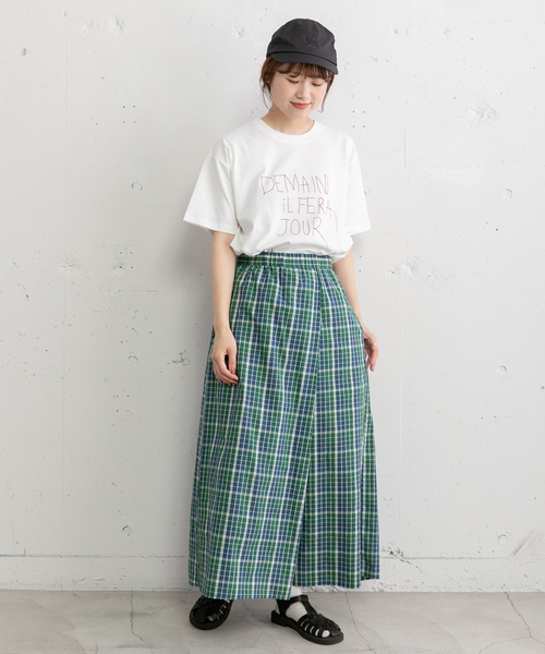 POU DOU DOU(プードゥドゥ)の「ロゴ刺繍Tシャツ(Tシャツ/カットソー・レディース・オフホワイト/ダークブルー/ピンク・M)」の18枚目の写真