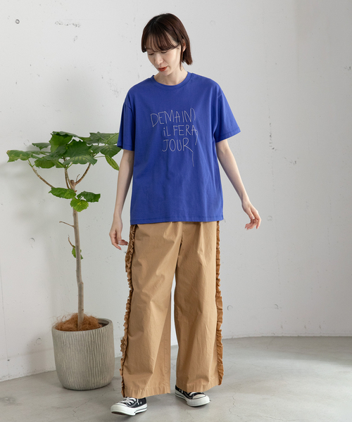 POU DOU DOU(プードゥドゥ)の「ロゴ刺繍Tシャツ(Tシャツ/カットソー・レディース・オフホワイト/ダークブルー/ピンク・M)」の13枚目の写真