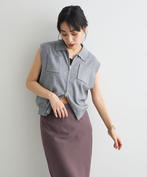 CRAFT STANDARD BOUTIQUE(クラフトスタンダードブティック)の「衿付きジップベスト(ベスト・レディース・杢グレー/ブラウン/クリーム・FREE)」の5枚目の写真