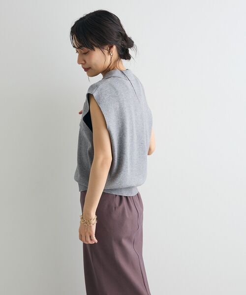 CRAFT STANDARD BOUTIQUE(クラフトスタンダードブティック)の「衿付きジップベスト(ベスト・レディース・杢グレー/ブラウン/クリーム・FREE)」の8枚目の写真