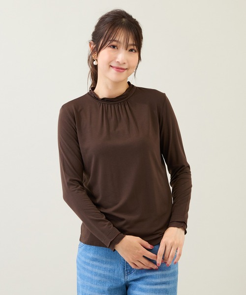 Rose Tiara(ローズティアラ)の「【大人気アイテム】【吸湿発熱】ラグウォームカットソー/無地(Tシャツ/カットソー・レディース・ピンク/グレー/ブラック/レッド/ブラウン/ブルー・46/42/38)」の4枚目の写真