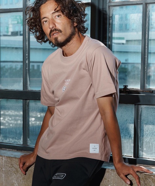 seventy seven（セブンティセブン）の「mt9997-middle onz S-S high-end t-shirt(77flower logo) Tシャツ(7725W210)（Tシャツ/カットソー・メンズ・ブラック/ホワイト×グリーン/ホワイト×ブラック/スモークピンク・S/M/L/XL）」の5枚目の写真