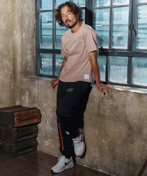 seventy seven（セブンティセブン）の「mt9997-middle onz S-S high-end t-shirt(77flower logo) Tシャツ(7725W210)（Tシャツ/カットソー・メンズ・ブラック/ホワイト×グリーン/ホワイト×ブラック/スモークピンク・S/M/L/XL）」の9枚目の写真