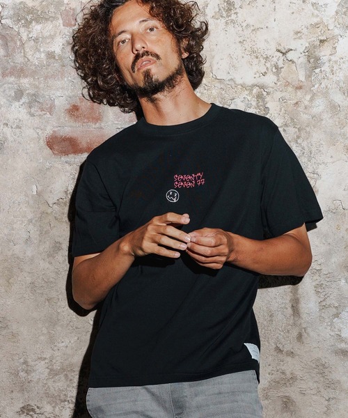 seventy seven（セブンティセブン）の「mt9997-middle onz S-S high-end t-shirt(77flower logo) Tシャツ(7725W210)（Tシャツ/カットソー・メンズ・ブラック/ホワイト×グリーン/ホワイト×ブラック/スモークピンク・S/M/L/XL）」の22枚目の写真