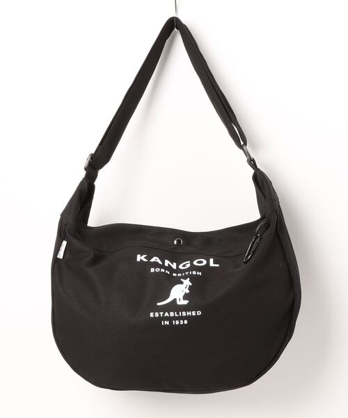 KANGOL(カンゴール)の「【 KANGOL / カンゴール 】 カラビナ付き キャンバス ビッグ ショルダー バッグ(ショルダーバッグ・メンズ・ブラック/オフホワイト/マルチ・FREE)」の8枚目の写真