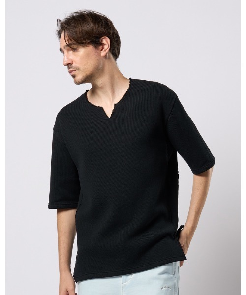 wjk（ダヴルジェイケイ）の「quarter-knit key neck H/S（Tシャツ/カットソー・メンズ・ホワイト/ブラック/グレー・SMALL/MEDIUM/LARGE/X-LARGE）」の4枚目の写真