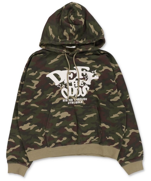 SPINNS(スピンズ)の「短丈スウェットパーカー/ストリートロゴプリント/カモフラージュ/ショート丈(パーカー・メンズ・ウッドランド/ブラック/ピンク系その他/アッシュグレー・ONESIZE)」の11枚目の写真