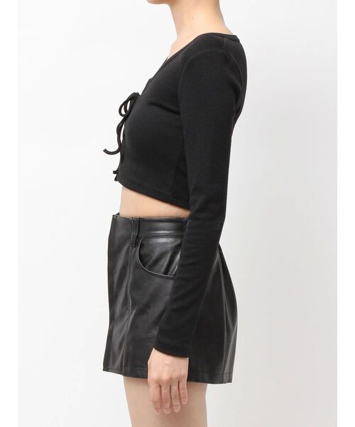 GYDA（ジェイダ）の「フロントレースアップショートトップス（Tシャツ/カットソー・レディース・グレー/オフホワイト/ブラック・FREE）」の22枚目の写真