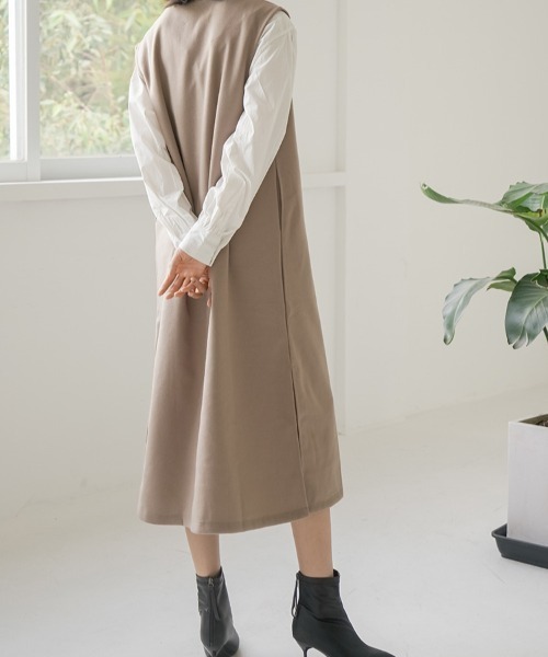 maison de LATIR(メゾンドラティール)の「キーネックベストロング丈ワンピース(ワンピース・レディース・ベージュ/ブラック/グレー・FREE)」の10枚目の写真
