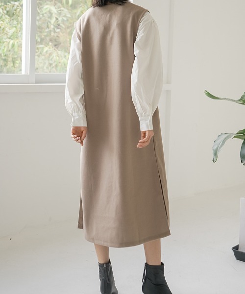 maison de LATIR(メゾンドラティール)の「キーネックベストロング丈ワンピース(ワンピース・レディース・ベージュ/ブラック/グレー・FREE)」の11枚目の写真