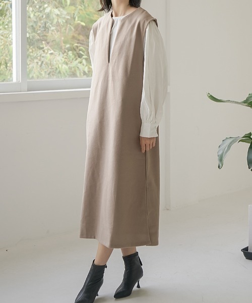 maison de LATIR(メゾンドラティール)の「キーネックベストロング丈ワンピース(ワンピース・レディース・ベージュ/ブラック/グレー・FREE)」の15枚目の写真