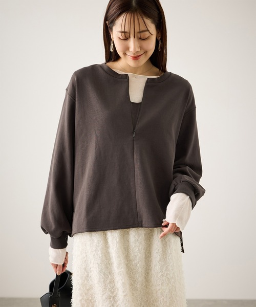 ROPE' PICNIC(ロペピクニック)の「スキッパー裏毛プルオーバー(スウェット・レディース・ブラウン/ブルー/キナリ・FREE)」の3枚目の写真