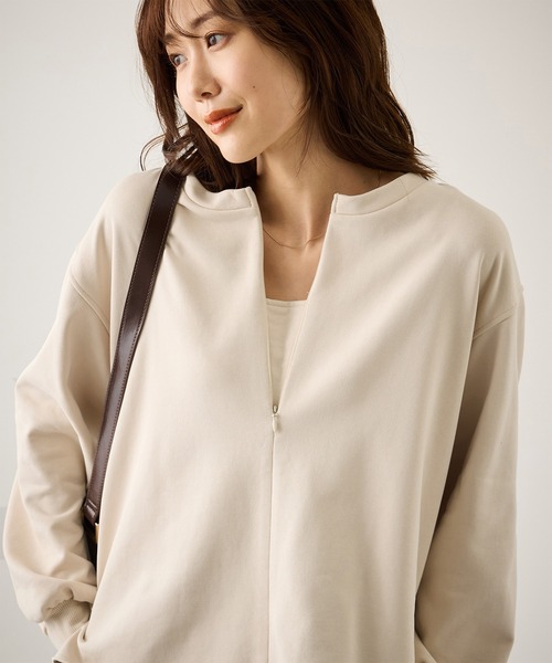 ROPE' PICNIC(ロペピクニック)の「スキッパー裏毛プルオーバー(スウェット・レディース・ブラウン/ブルー/キナリ・FREE)」の2枚目の写真