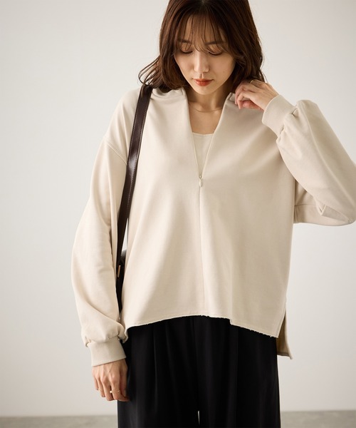 ROPE' PICNIC(ロペピクニック)の「スキッパー裏毛プルオーバー(スウェット・レディース・ブラウン/ブルー/キナリ・FREE)」の19枚目の写真