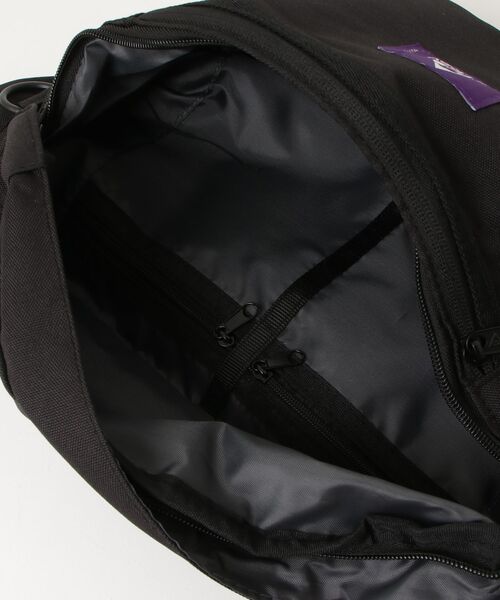 GERRY（ジェリー）の「【79】【GERRY/ジェリー】ロゴワンポイント ウエストバック（ボディバッグ/ウエストポーチ・メンズ・チャコールグレー/ブラック・FREE）」の5枚目の写真