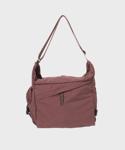 B.C STOCK(ベーセーストック)の「【fellowww / フェロー】別注 60/40クロス ショルダーバッグ(ショルダーバッグ・メンズ・ブラック/アイボリー/ブラウン・FREE)」の1枚目の写真