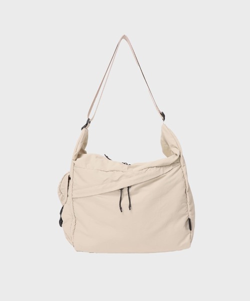 B.C STOCK(ベーセーストック)の「【fellowww / フェロー】別注 60/40クロス ショルダーバッグ(ショルダーバッグ・メンズ・ブラック/アイボリー/ブラウン・FREE)」の2枚目の写真