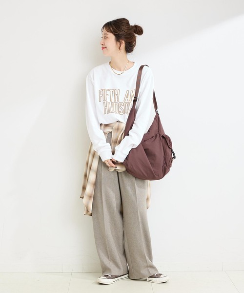 B.C STOCK(ベーセーストック)の「【fellowww / フェロー】別注 60/40クロス ショルダーバッグ(ショルダーバッグ・メンズ・ブラック/アイボリー/ブラウン・FREE)」の4枚目の写真